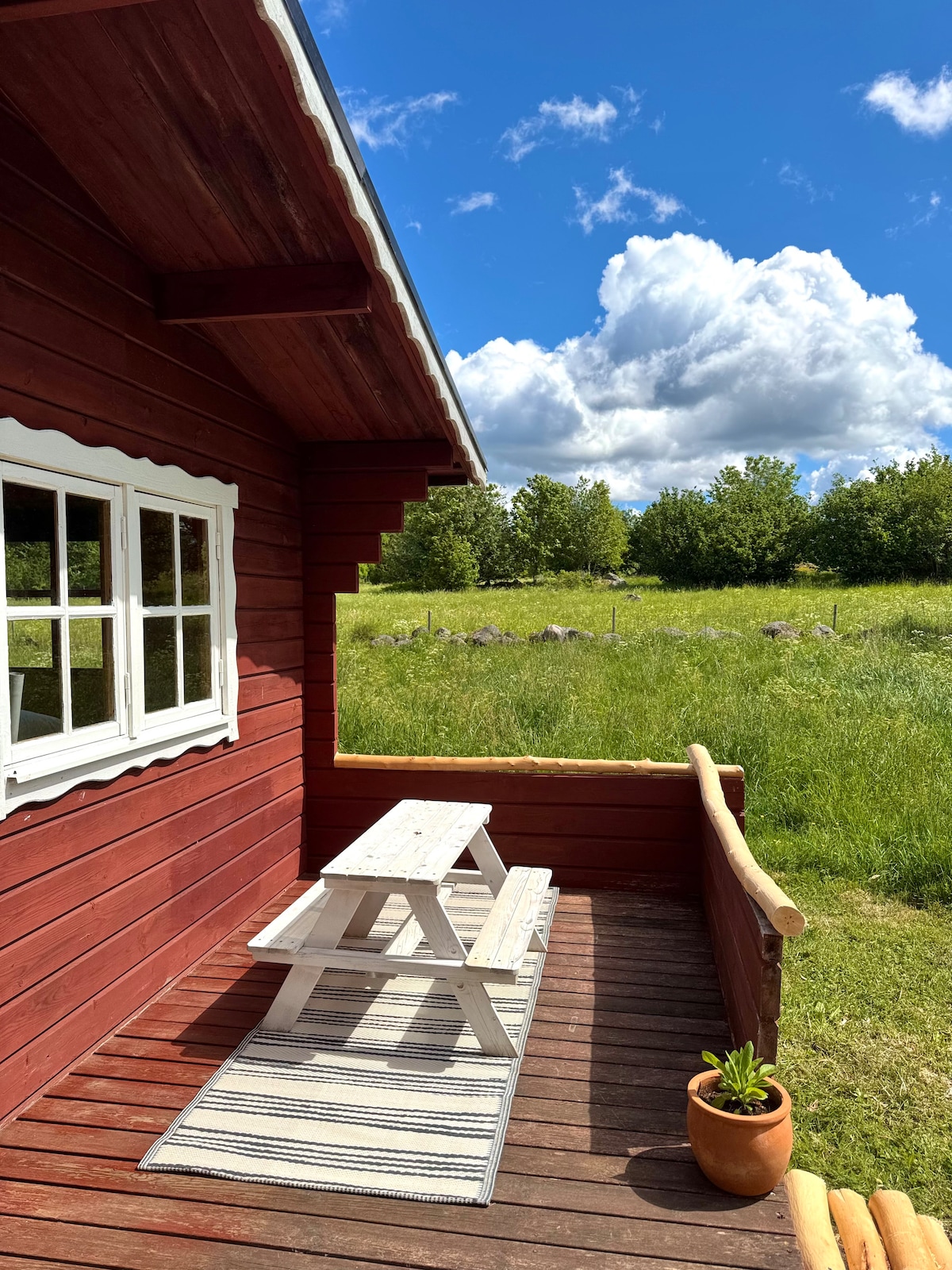 Mysig stuga på Målen Gård